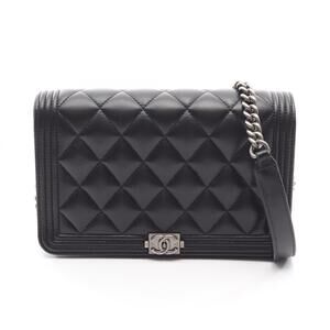 Chanel Boy Matelassé Shoulder Bag/Handbag, Lambskin Leather, Women's, Black